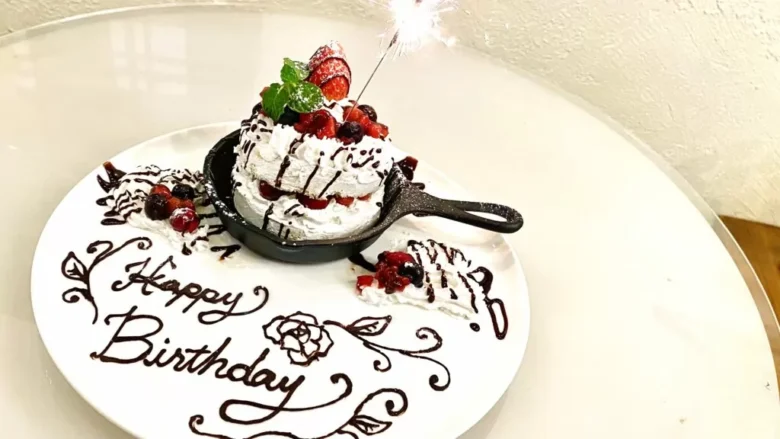 渋谷で少人数でも貸切が出来るおしゃれな居酒屋なら渋谷ガーデンパティオがおすすめ！メッセージプレートを無料作成サービス！